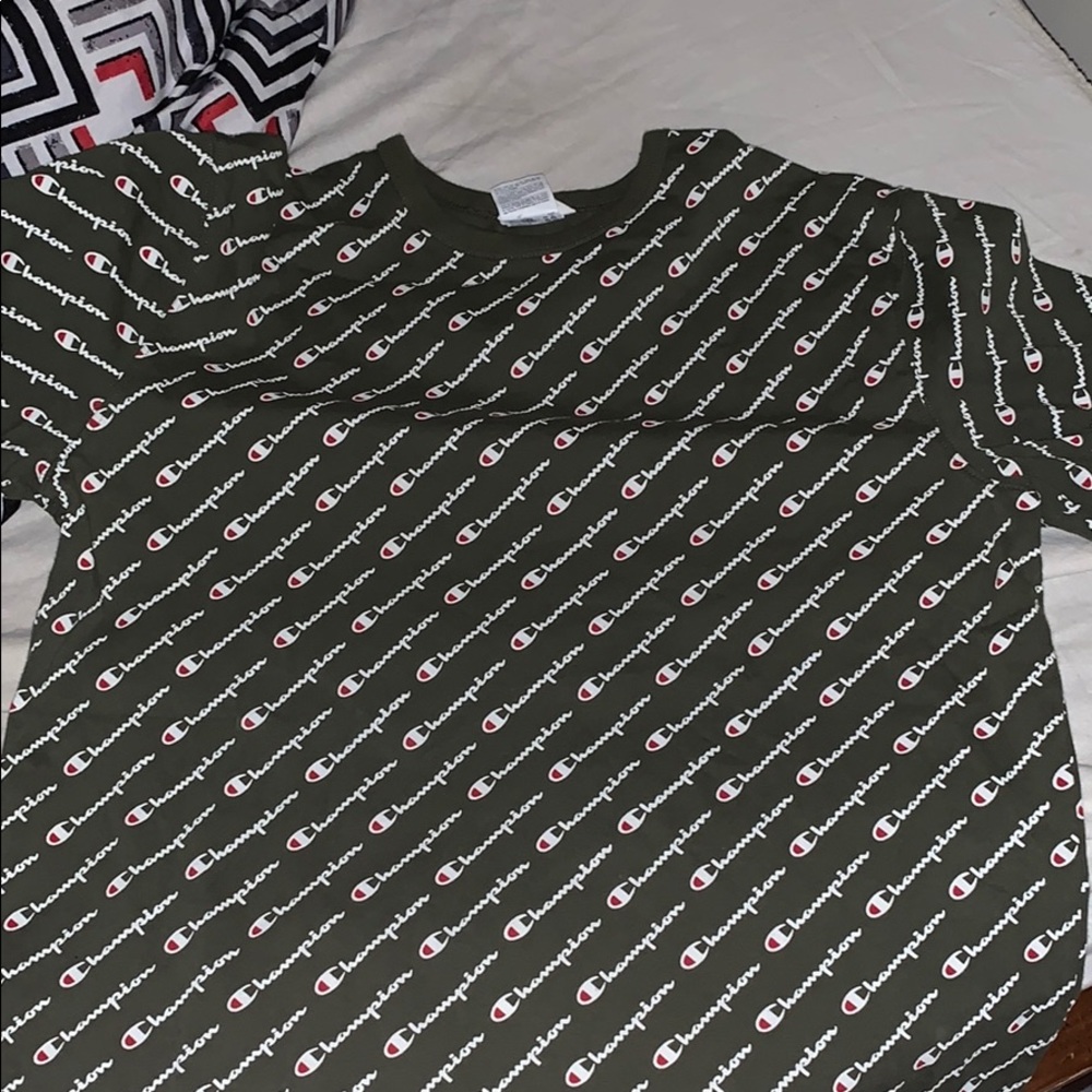 Champion T shirt